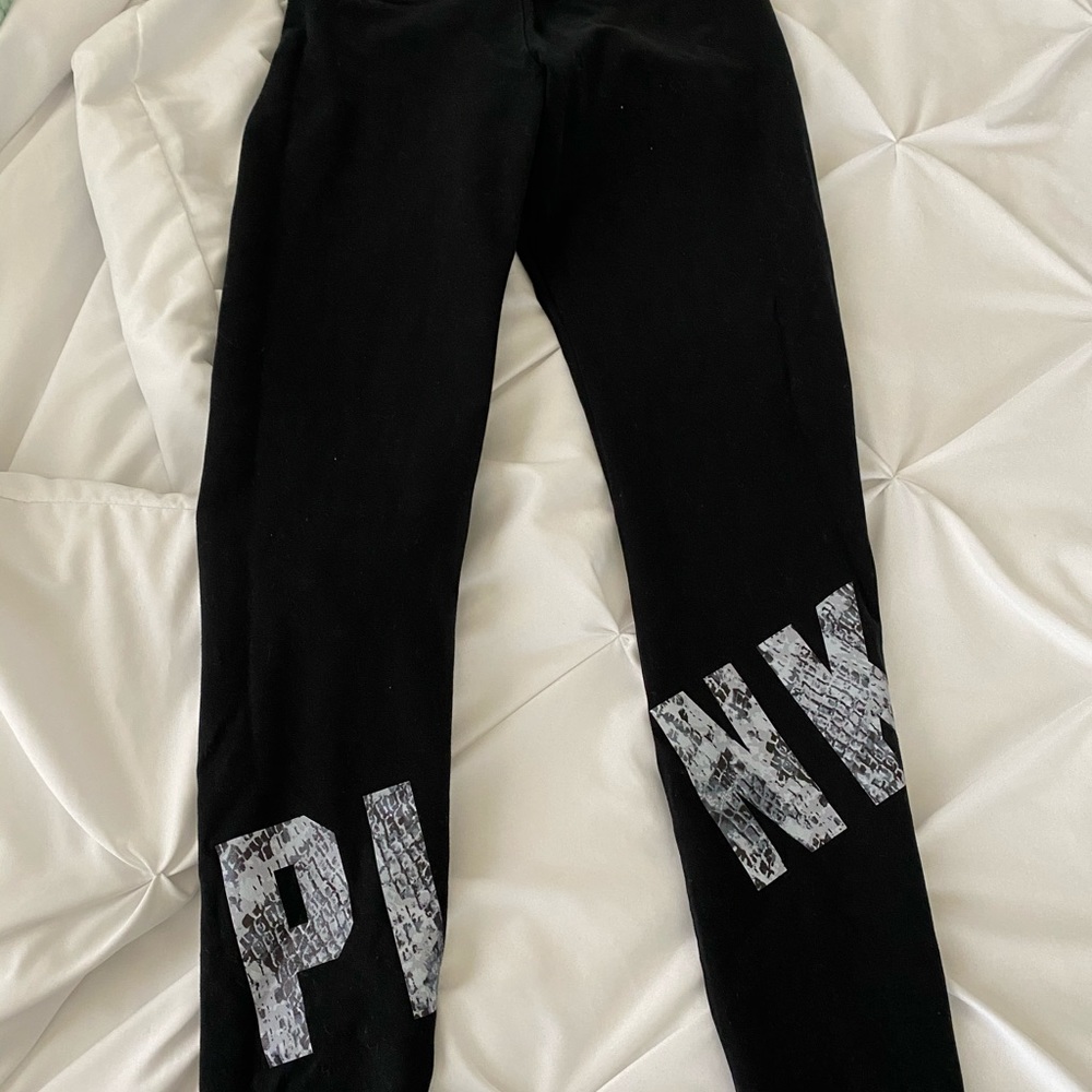 VS Pink Yoga Pants